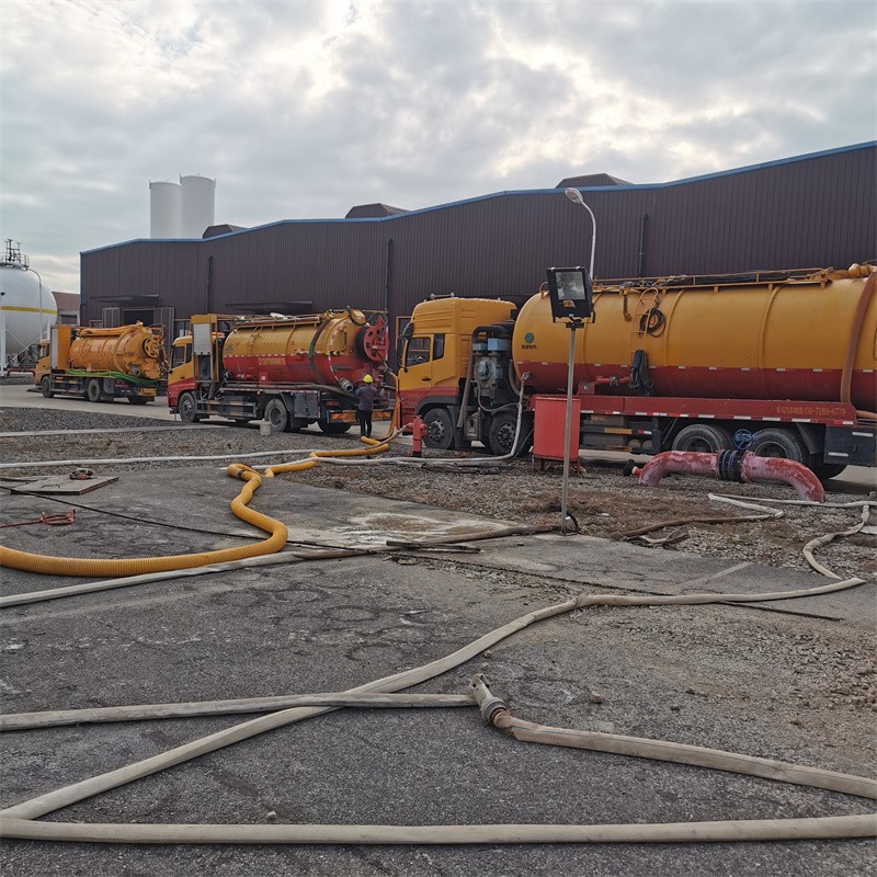 深泽污水池清理